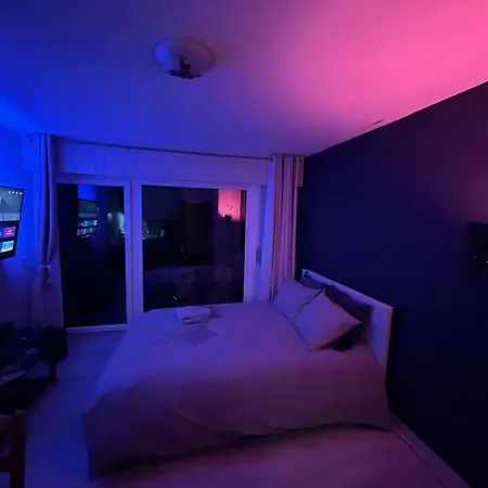 Cozy Near Gondola *